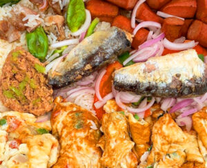 Angwamo(Pepper Sauce, Sardine, Egg, Sausage)