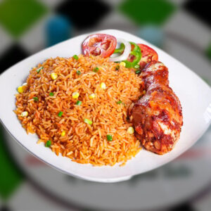 Vegetable Rice with Grilled Chicken_Fried Fish and Tomato Gravy